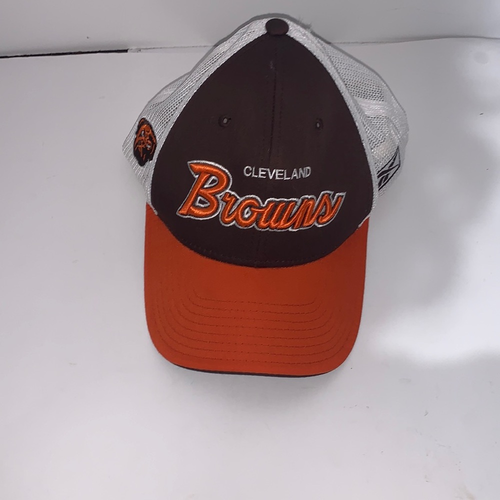 Cleavland browns hat